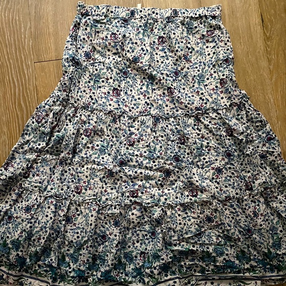 Max Studio Skirt - Picture 1 of 2